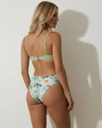 Biquíni Feminino Verde 3 Peças com Saída de Praia Kimono