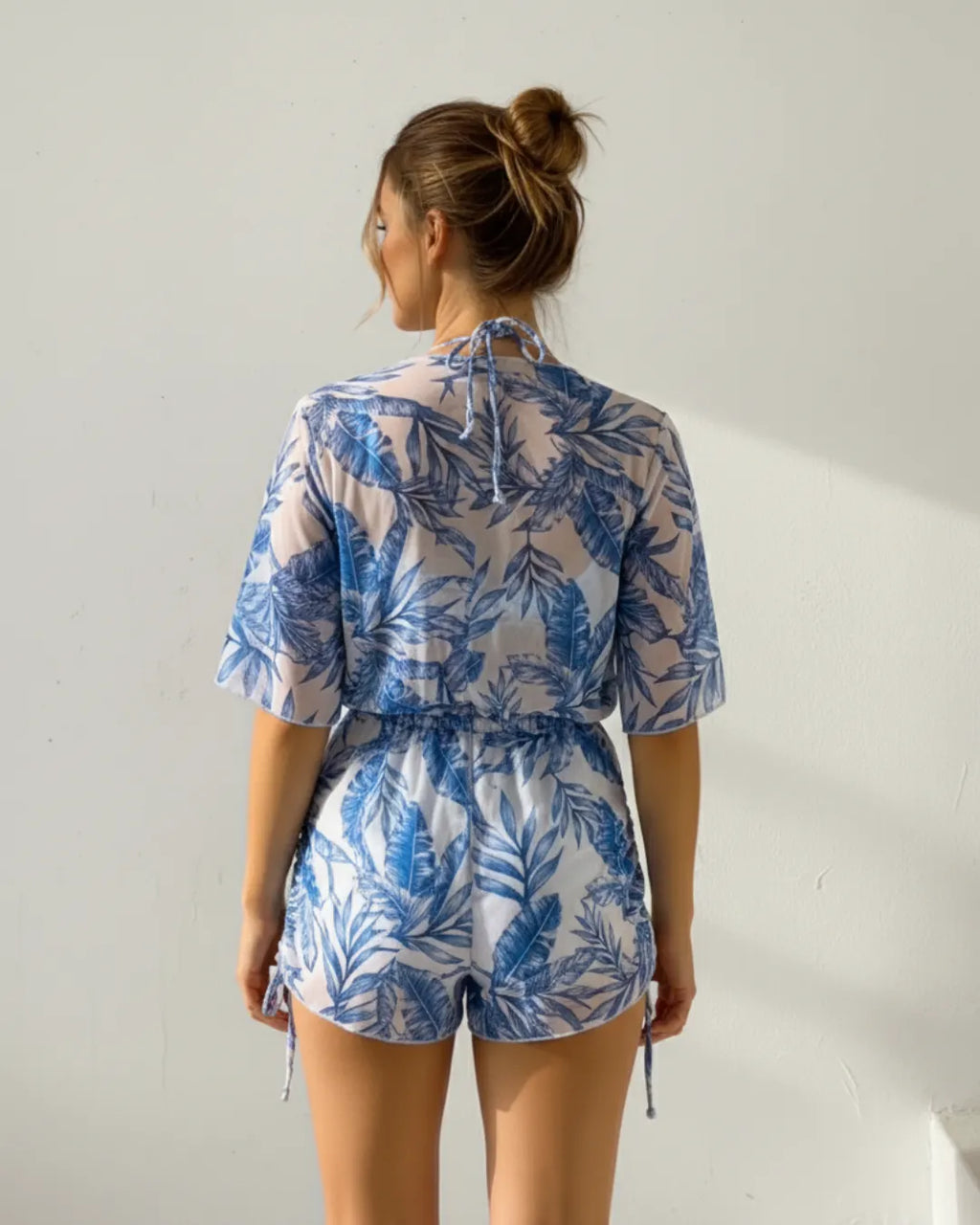 Conjunto Praia Feminino 3 Peças com Estampa Folhagem Azul